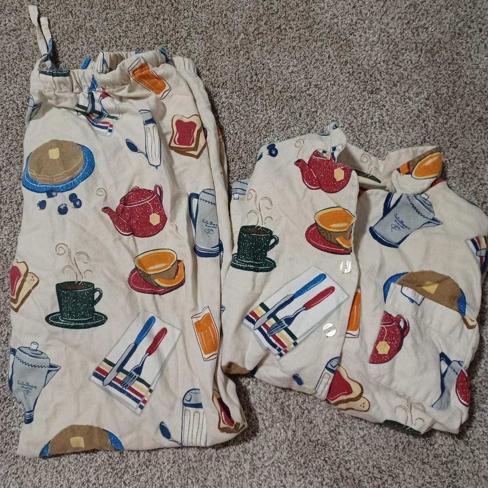 Women's L.L. Bean flannel pajama set